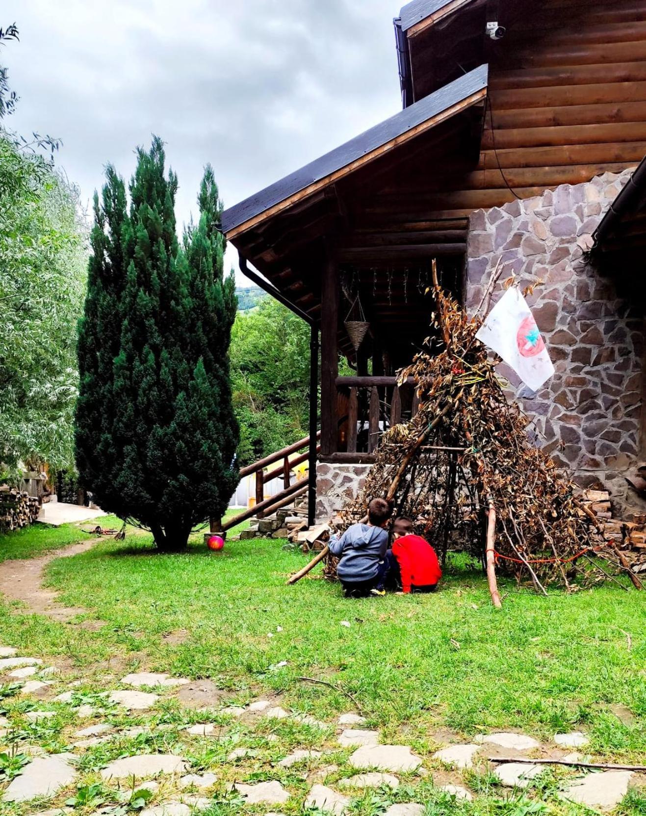 Cabana Frasin Dragoslavele Bagian luar foto