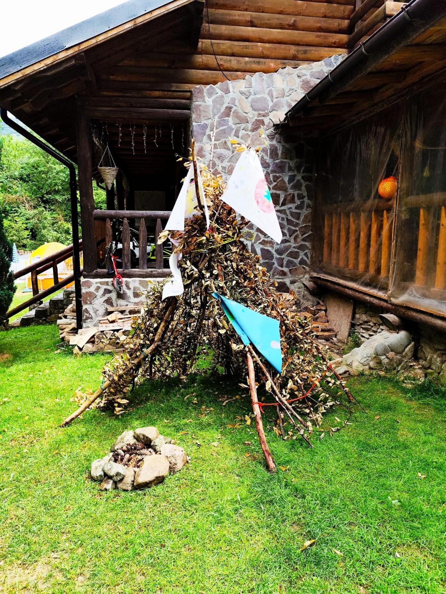 Cabana Frasin Dragoslavele Bagian luar foto